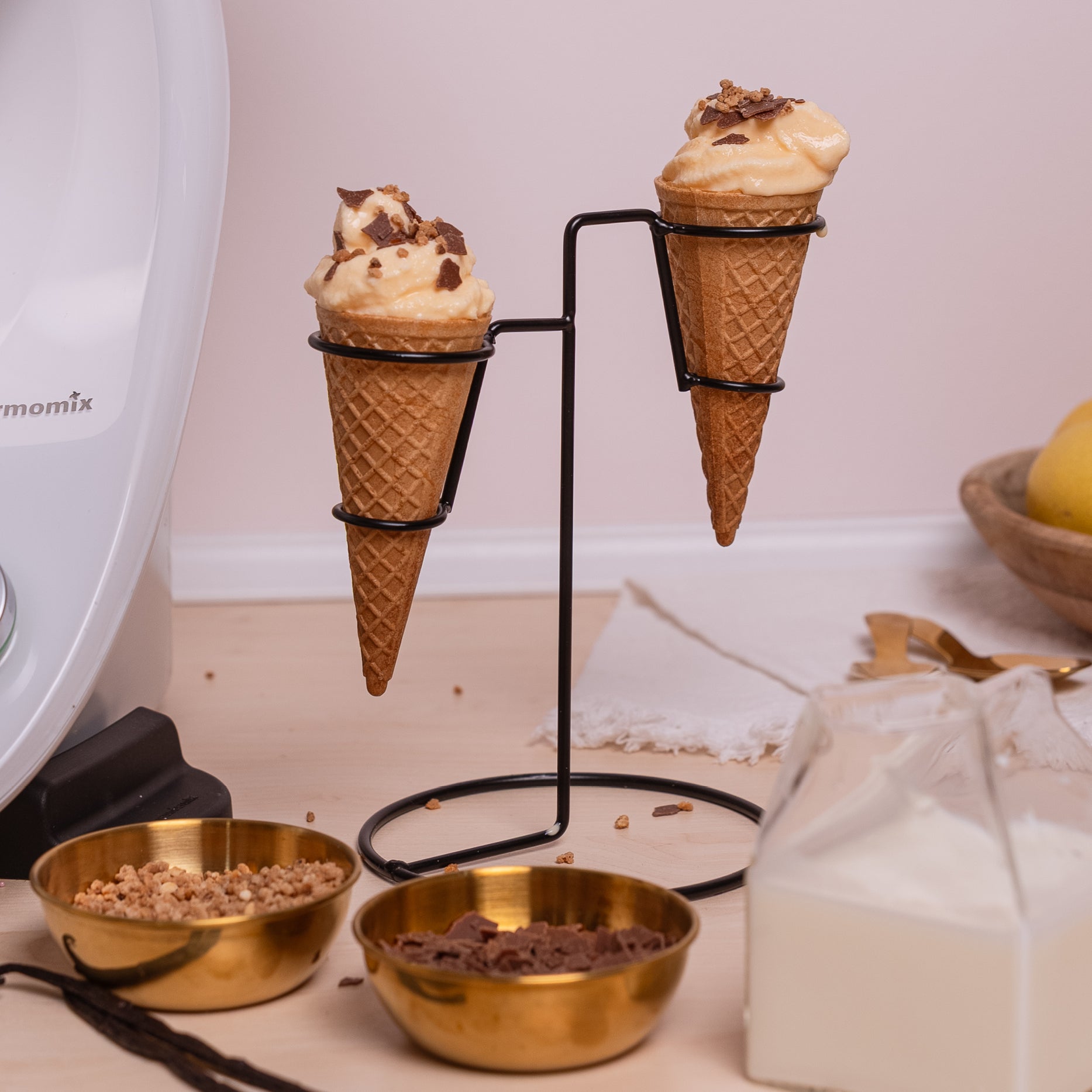 Basisrezept für Milcheis aus dem Thermomix - Wundermix GmbH