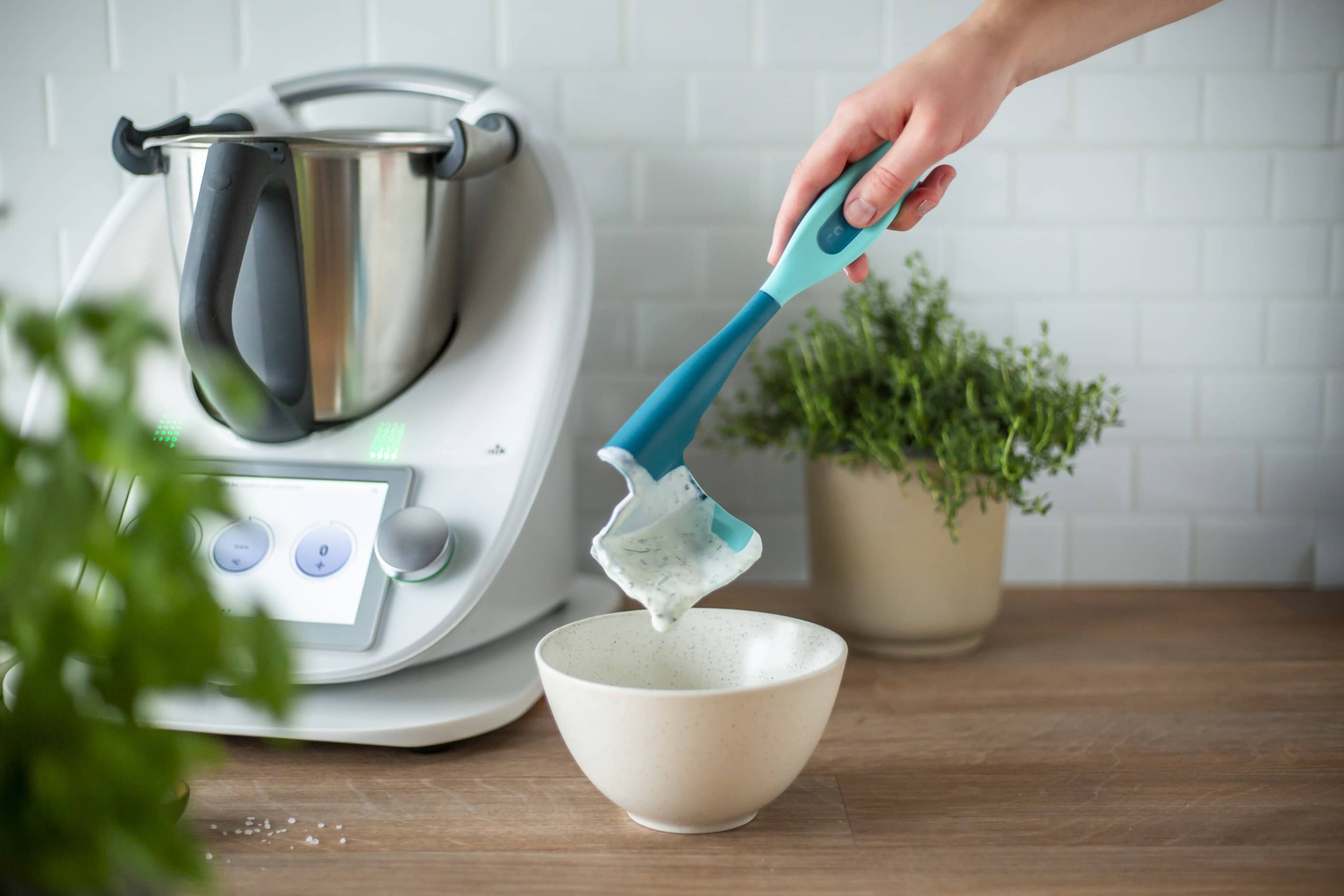 Calotti® Silikon + | Drehkellenspatel für Thermomix TM7, TM6, TM5, TM31 - Wundermix GmbH